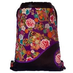 ✽ Drawstring Backpack Design ✽ 
Originales mochilas de cordones realizadas a mano en Madrid.
http://t.co/XCLYmhmE
