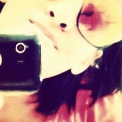 BermanellyFraan's profile picture. Ninguém é tão feio como na identidade, bonito como no Orkut, feliz como no Facebook, simpático como no Twitter e ocupado como no MSN. #fato