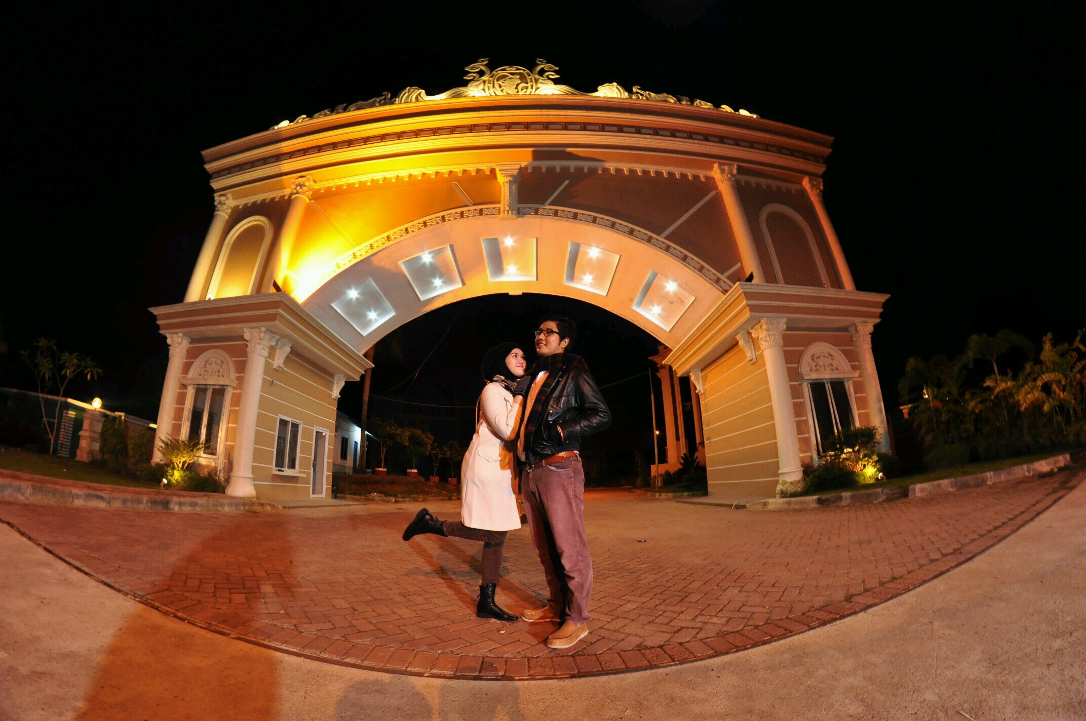 myanasution's profile picture. finally i've got SE in my last name :). LINE : myanasution , love you always Dr. M. Hidayat Siregar