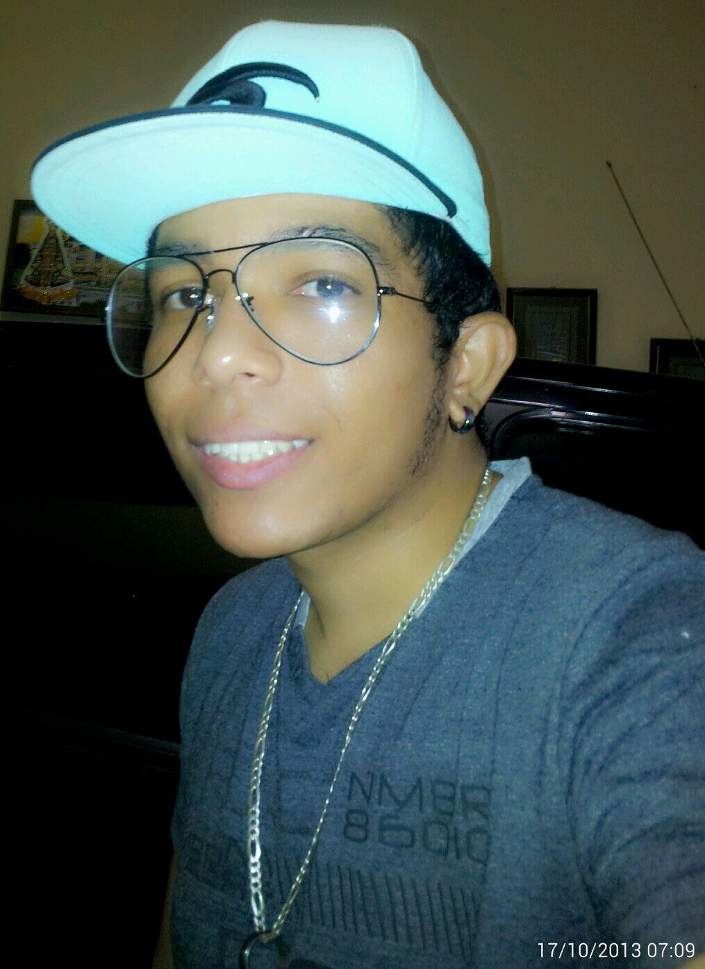 #Sincero #Sarcástico #Flamenguista #Gamer I love #Movies #Rock #HipHop #Rap #FollowMeFollowYouBack !