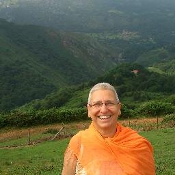 giocastelo's profile picture. Nada ni nadie se resiste a la presión constante del amor