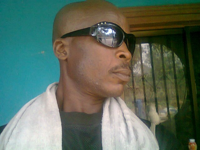 brown_morris18's profile picture. Am simple towards social affairs