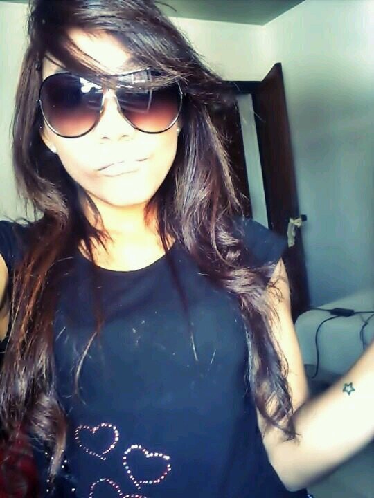 bailarina clássica, 18Anos, contato por email:iriscosgrove98@gmail.com