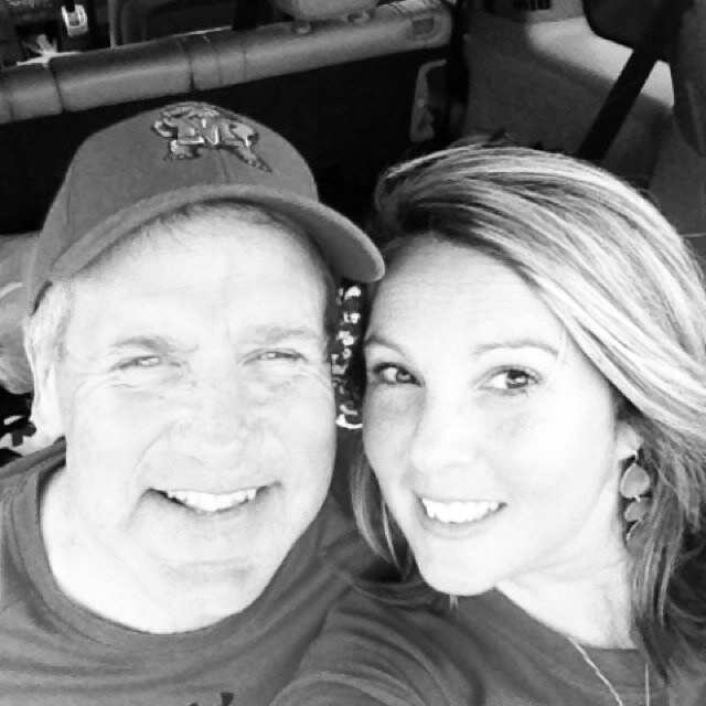 robinhayek's profile picture. wife, momma, daughter, friend and jewelry girl. https://t.co/rmRZriwW1X