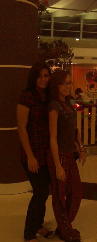 estervaldez12's profile picture. 