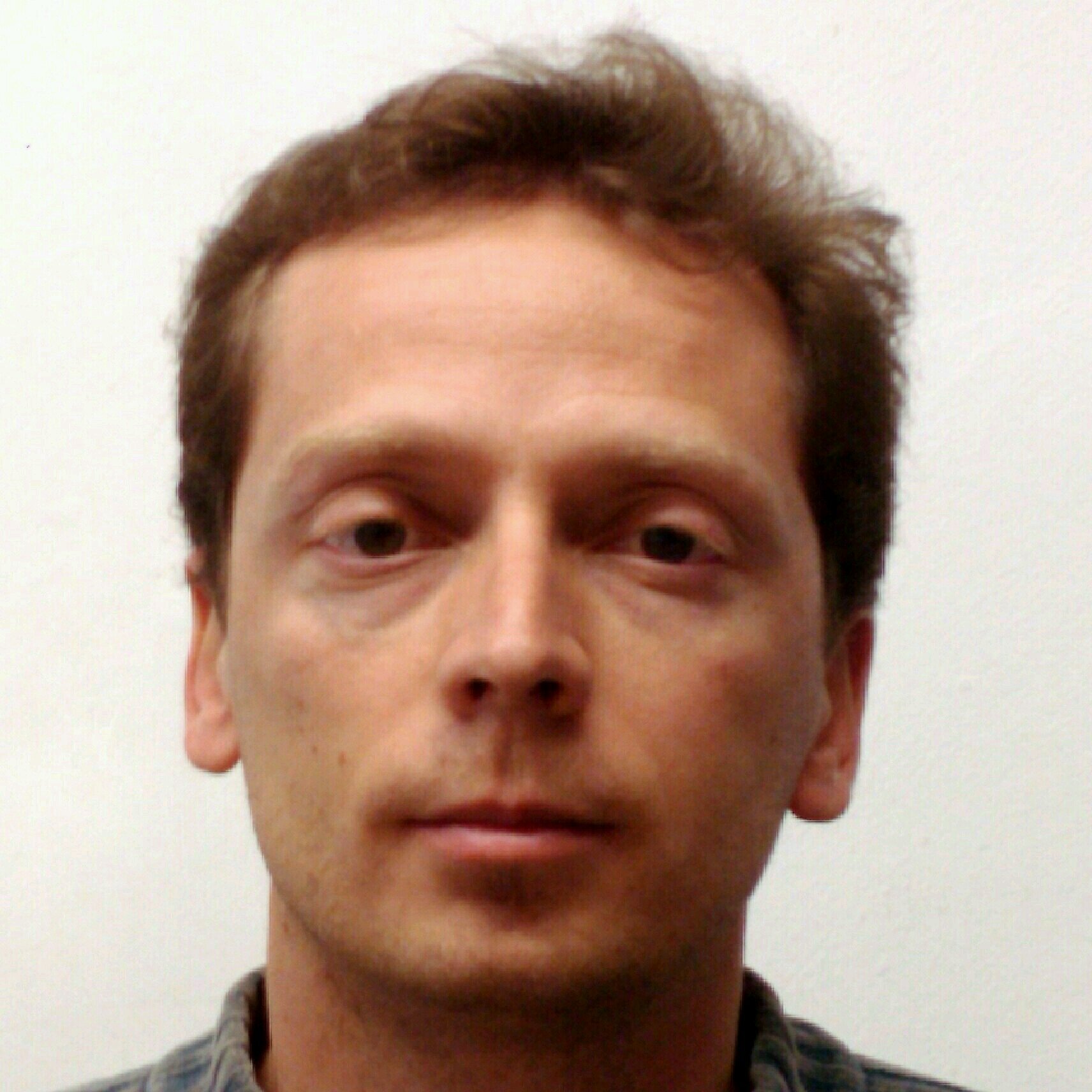 Profesor Titular de la UGR
