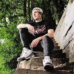 Official Fan Page of Rapper/Song Writer/Recording Artist @shootatheoutlaw http://t.co/iPXoRKMIuf http://t.co/fnD995t8BX