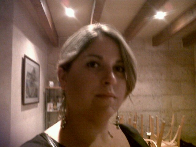 katyanalluis's profile picture. 