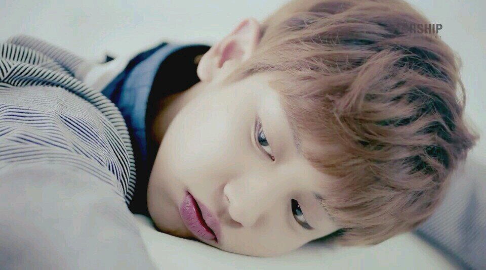 ไบโอสั้นๆ 'ผมปาร์คชานยอลครับ' #ฟอลฟรีไม่เสียตังค์นะครับ ♥  (￣▽￣) [11.07.2013] #FREAKFAM [@FREAK_WHITEZ]