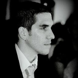 Passionné par le #marketing, les #startups, le #sport et la #photographie, je tweete ce qui m'intéresse
