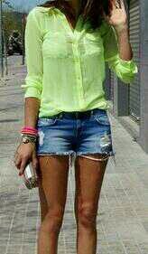 rumba, musica a todo volumen.