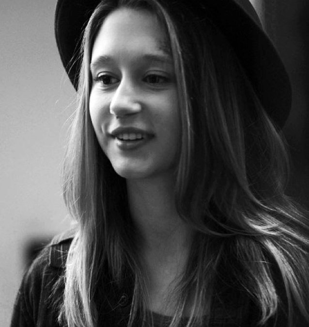 troubledviolet's profile picture. I'm violet, I'm dead.. so talk to me, we might get along. (Active RPer, multiple SL, open for any RP)