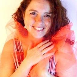 gabyroska's profile picture. https://t.co/aOrvGzmHzG Crueldad de los animales. Un mechón de tu pelo. Verde esperanza y no pierde.Mau Mau .33 variaciones.La Tercera Orilla