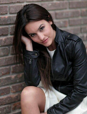 MeganmMontaner's profile picture. 