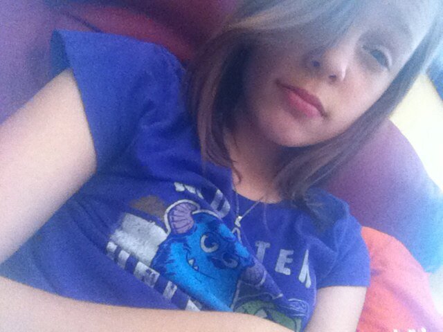 Head up beautiful ; ❤
Go follow my tumblr ! 
cats_and_tea_pls 
Kthanks :* 
Rape that follow button !