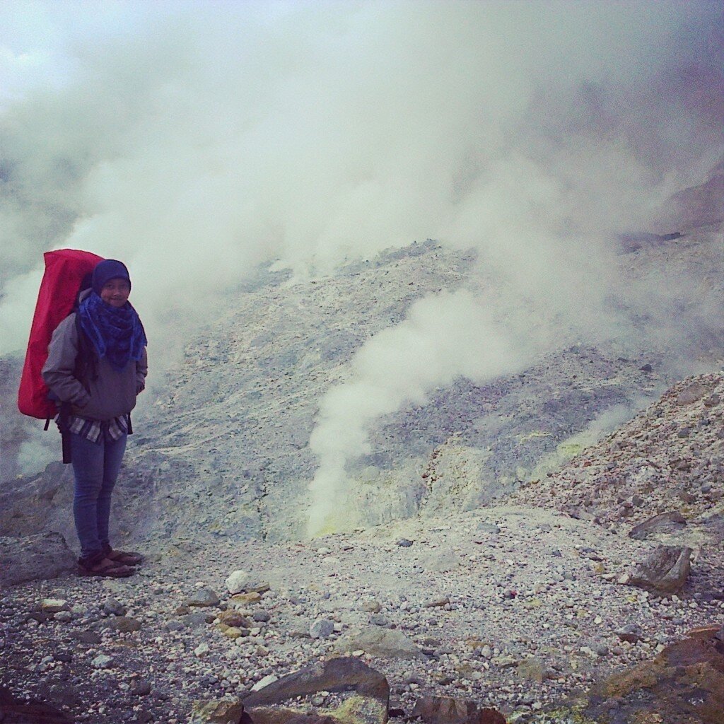 My music is UNDERGROUND| I loved mountain climbing and camping | I school in pharmaceutical industry| And i use my heart and my minds to live