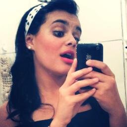 God, Music, friends, books, chocolate, jealous, photos, disorganized, sms, writing, rain ... ♪ Breasts3
http://t.co/Fu5rm1YLH2