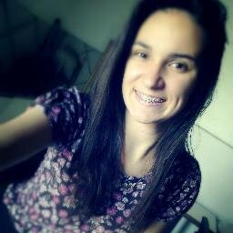 Que nosso amor se eternize a cada dia que passa. @alexandre_aab euteamo $: