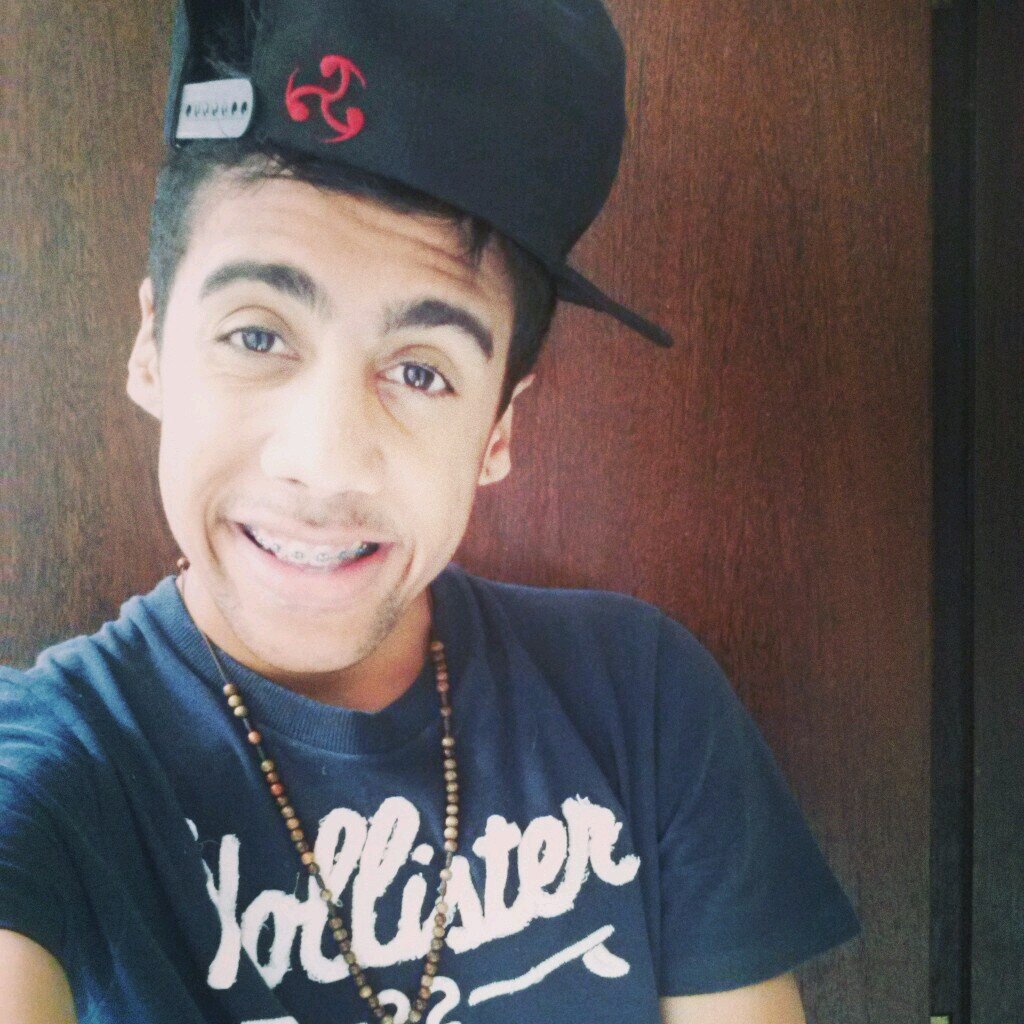 A vida me ensinou a nunca desistir
Nem ganhar, nem perder mas procurar evoluir (8