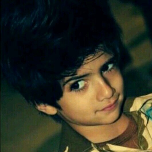 آلآحترام هو اجمل مآيتركہ الإنسان فِي قلوب الآخريّن حتى بعد رحيلهہ♡̨̐.. ♡̨̐  ابتسَامة أمّي ، سعادتي