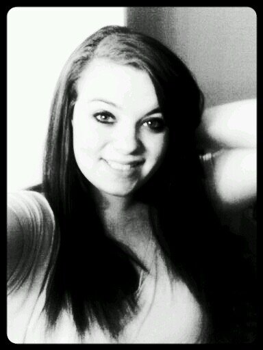 RachelBurnside7's profile picture. 