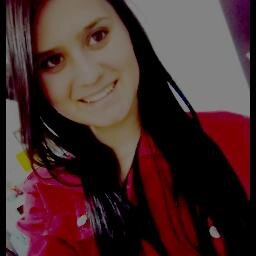 αquelα meniiniinнaa cresceu '
　　αmαdureceu e αprendeu α ver o mundo
　　　com outros olнos*descobriiu que não vαle α penα' sofrer!!
　