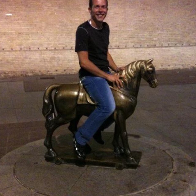 Gabiog46's profile picture. 