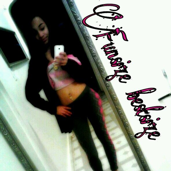 siingle and loving it I'm small but a lot to deal  with follow me cuties
