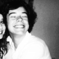 IT'S A FREE FOLLOW SO PLEASE FOLLOW BACK ON @zouisfied