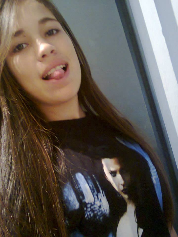 Não tenho medo de mostrar quem eu realmente sou, porque todos temos defeitos. E falsidade não é um dos meus.