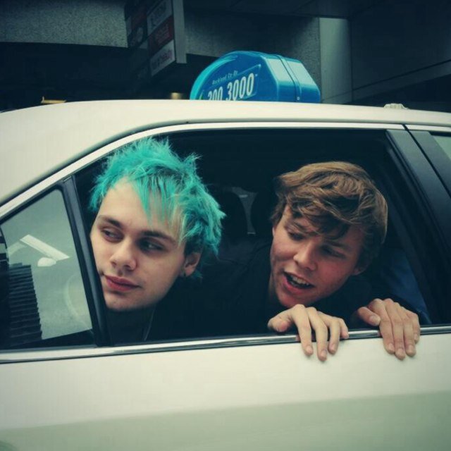 michael clifford makes me extrmely happy @stylesmoriarty