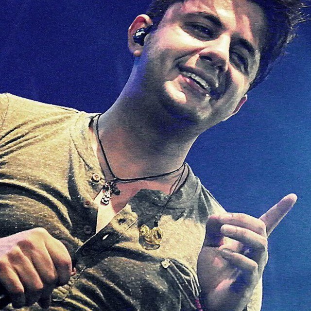 Fã Clube MASCULINO de @CrisEfeitos , Criado em 01/06/2013 Cris me respondeu em 12/07/2013.. Simplesmente, o melhor.