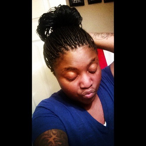 dont n33d a bio...only thing imma say is fwm & mak3 ur own opinion about me;)...