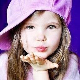 Quem sou eu ? aquele que esta acima de você :B e abaixo de Deus . aquele que é convidado pra comunas vip Eu sou foda Eu não me acho Sou realista !