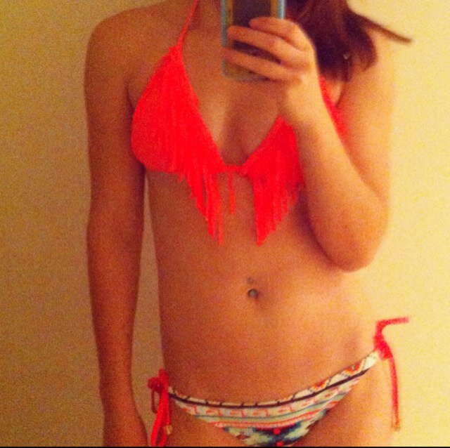 Just striving to improve my body anyway I can. Avi is me! Crossfit fanatic :)