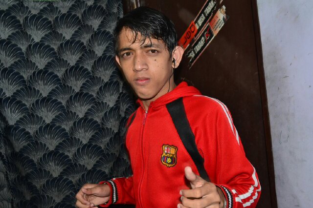 HIDUP AKAN LEBIH BAIK JIKA KITA SELALU BERUSAHA UNTUK TUMBUH DAN BEKERJA MERAIH CITA-CITA