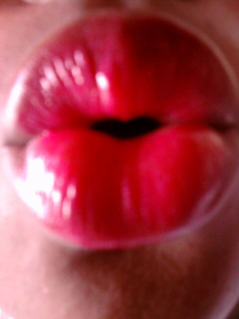 YoO soy su golpe aunque usted noO me soporte $$$ yoO soy cara y cotizada *