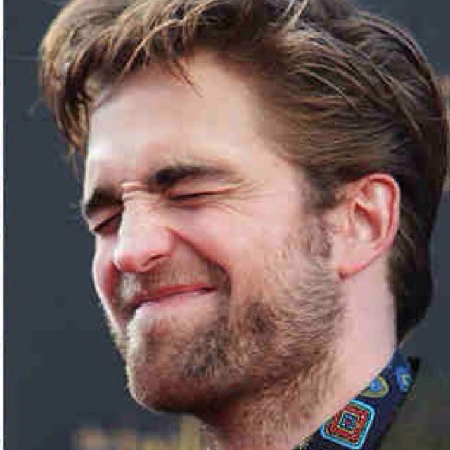I, Edward Cullen have been forced to make a twitter by my sister, Alice! Break a headboard? Easy! Stalk? Pro. Stop a car? Yes! Dazzle you? Sure I can!