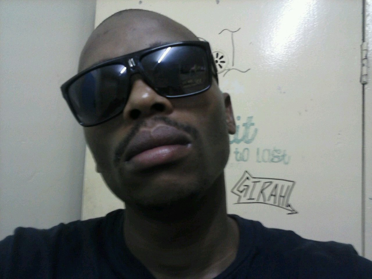 Am da light shining in da dark