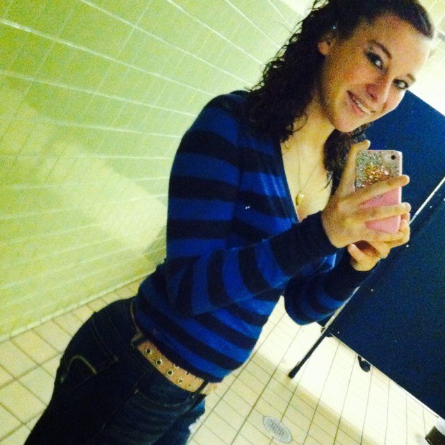 alexisnicolej's profile picture. 11-27-13