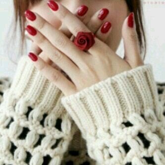 sboohti4444's profile picture. -فوفو - عشان عيونك اللي ترجع الفرحة لـ قلبي؟عشان خاطر الصوت اللي يحسسني بَ الأمان يارب ما تاخذك الحياة مني أبدا ⁰