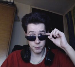 Graphic designer, author, bit of a goofy idiot, supports Chelsea, loves steam trains and old planes
