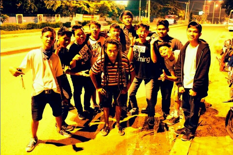 Kebersamaan itu lebih indah bagi kami | senang canda susah sedih bahagia selalu ada dikehidupan kami big family bal's until morning #yeah