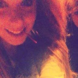 LorineLznnk's profile picture. #TeamBooba
Toi tu cours après tes rêves , moi j'essaye de ne pas me faire rattraper par mes cauchemars !