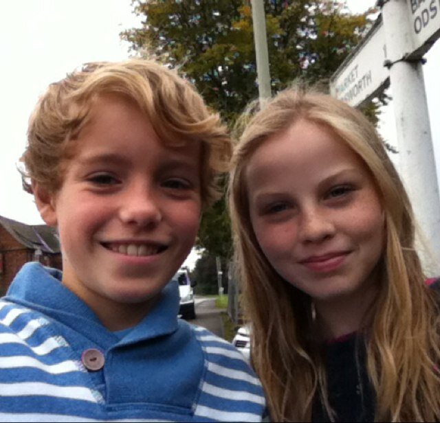 Email:Joshua@cooldudes.co.uk Youtube name:MINIxX ProjectC Please Subscribe to my Channel! Help Me Reach 50Subscribers!