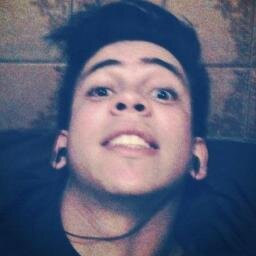 Perfil EMPRESTADO. Meu perfil oficial é @RicckRodrigues no facebok é http://t.co/PbroLclnX1