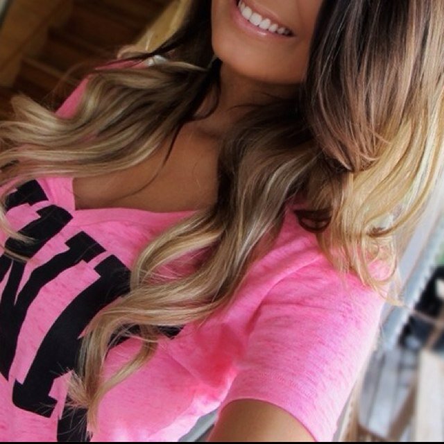 Barbiexoxoxo_'s profile picture. 