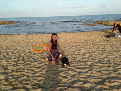 Ade_c_r's profile picture. 