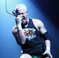 It's me Ken Anderson. Former TNA Champion, Professional Wrestler, Actor, Green Bay Packers fan, & Asshole (not). (RP/Single) @TWE_RP Superstar!