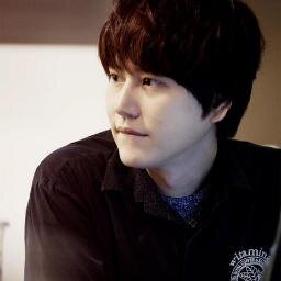 สวัสดีครับ ผมSuper Juniorคยูฮยอน ยินดีที่ได้รู้จักครับ^^ #ละอ่อนมาสเตอร์ #ฟอลแล้วทักได้นะครับ ผมไม่กัด 555 #i'm not real#UFO On Twitter